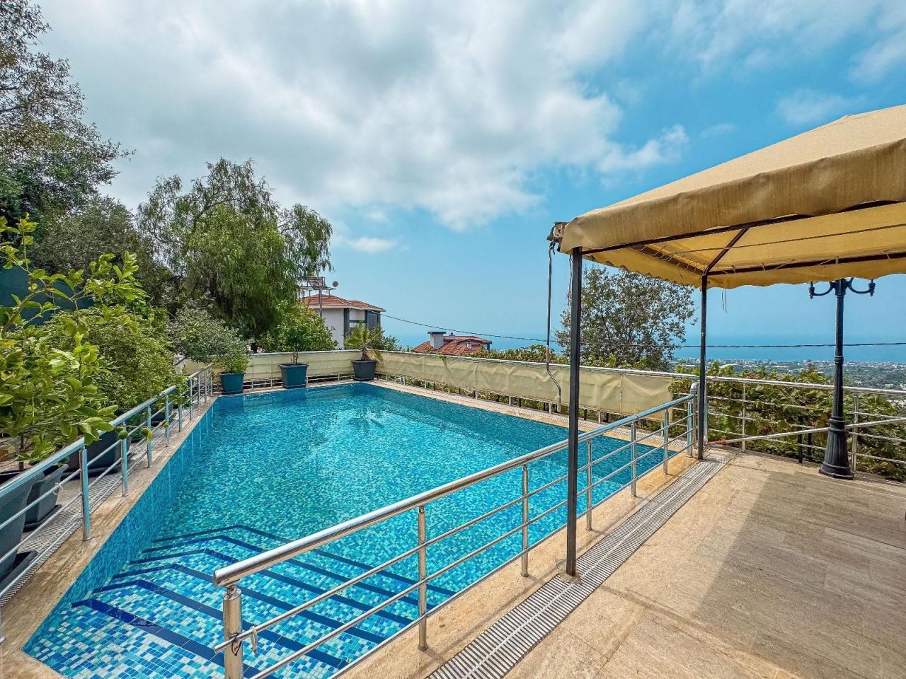 Вилла в Кестеле, Турция, 250 м² - фото 16