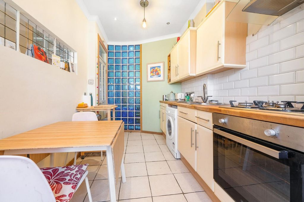 Квартира в Лондоне, Великобритания, 60 м² - фото 11