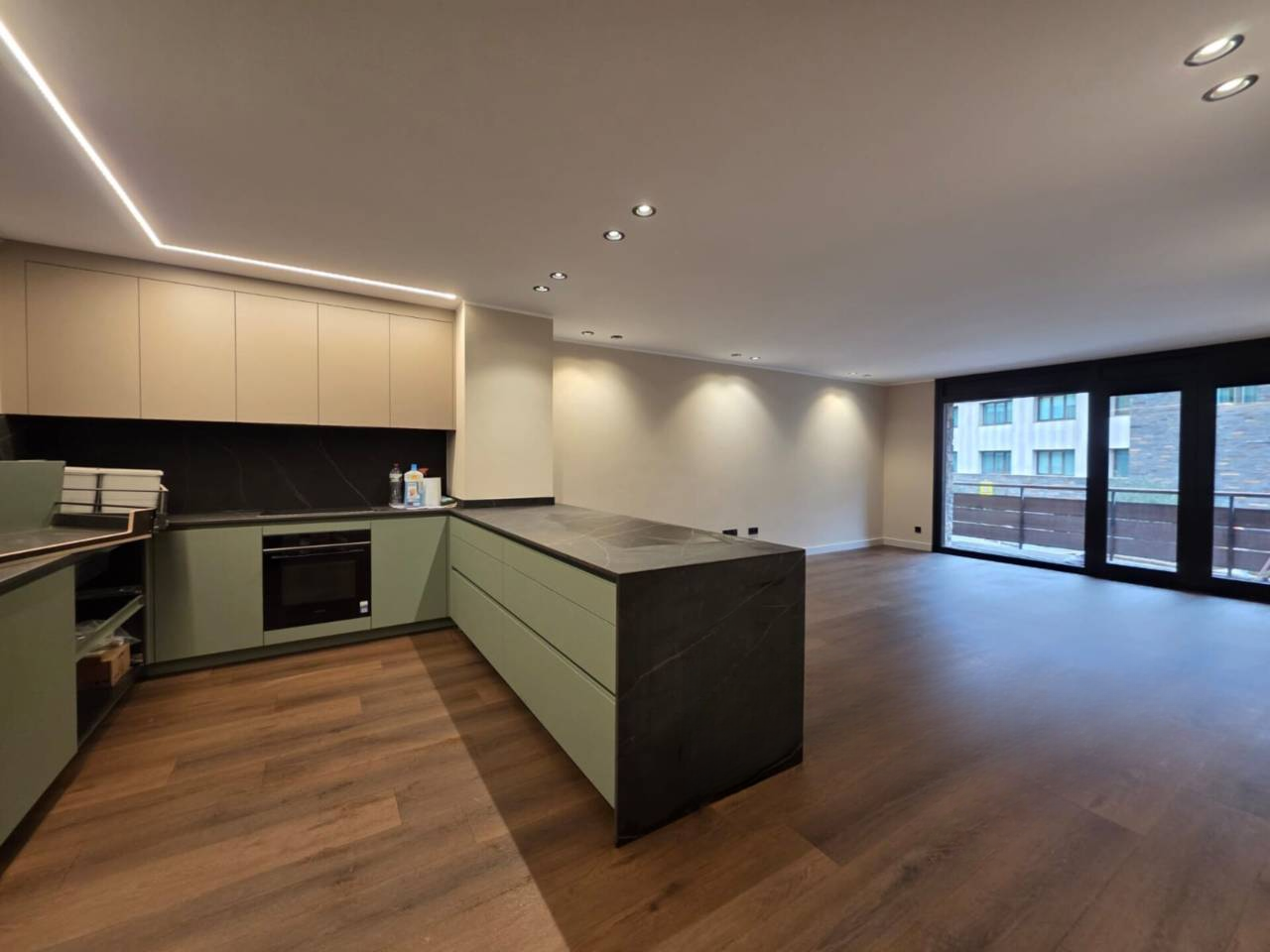 Квартира в Эскальдесе, Андорра, 152 м² - фото 12