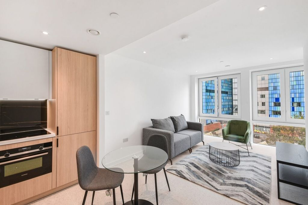 Квартира в Лондоне, Великобритания, 39 м² - фото 12