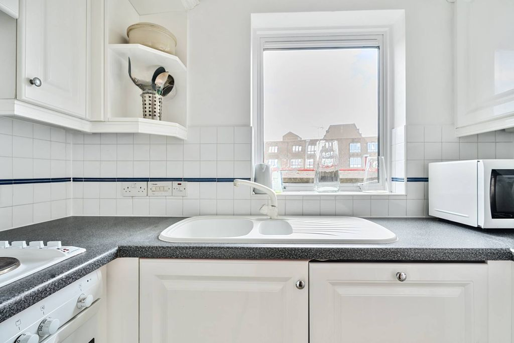 Квартира в Лондоне, Великобритания, 31 м² - фото 12