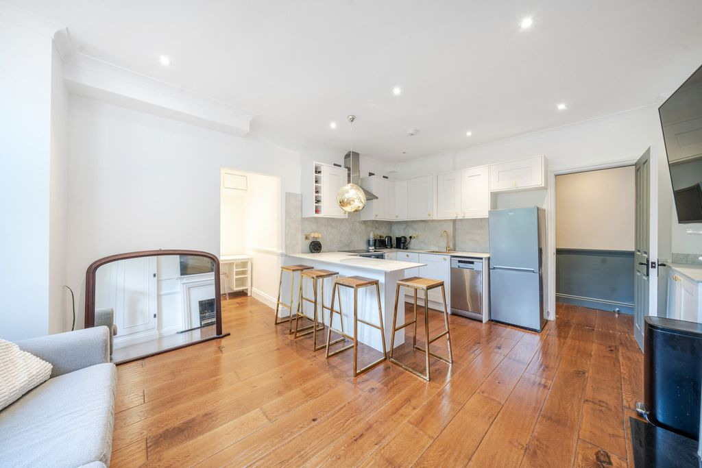 Квартира в Лондоне, Великобритания, 57 м² - фото 12