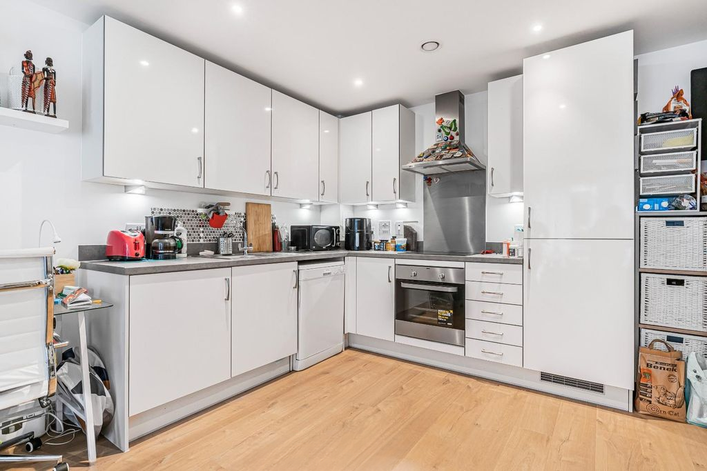 Квартира в Лондоне, Великобритания, 53 м² - фото 12