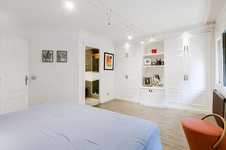 Квартира в Эскальдесе, Андорра, 250 м² - фото 13