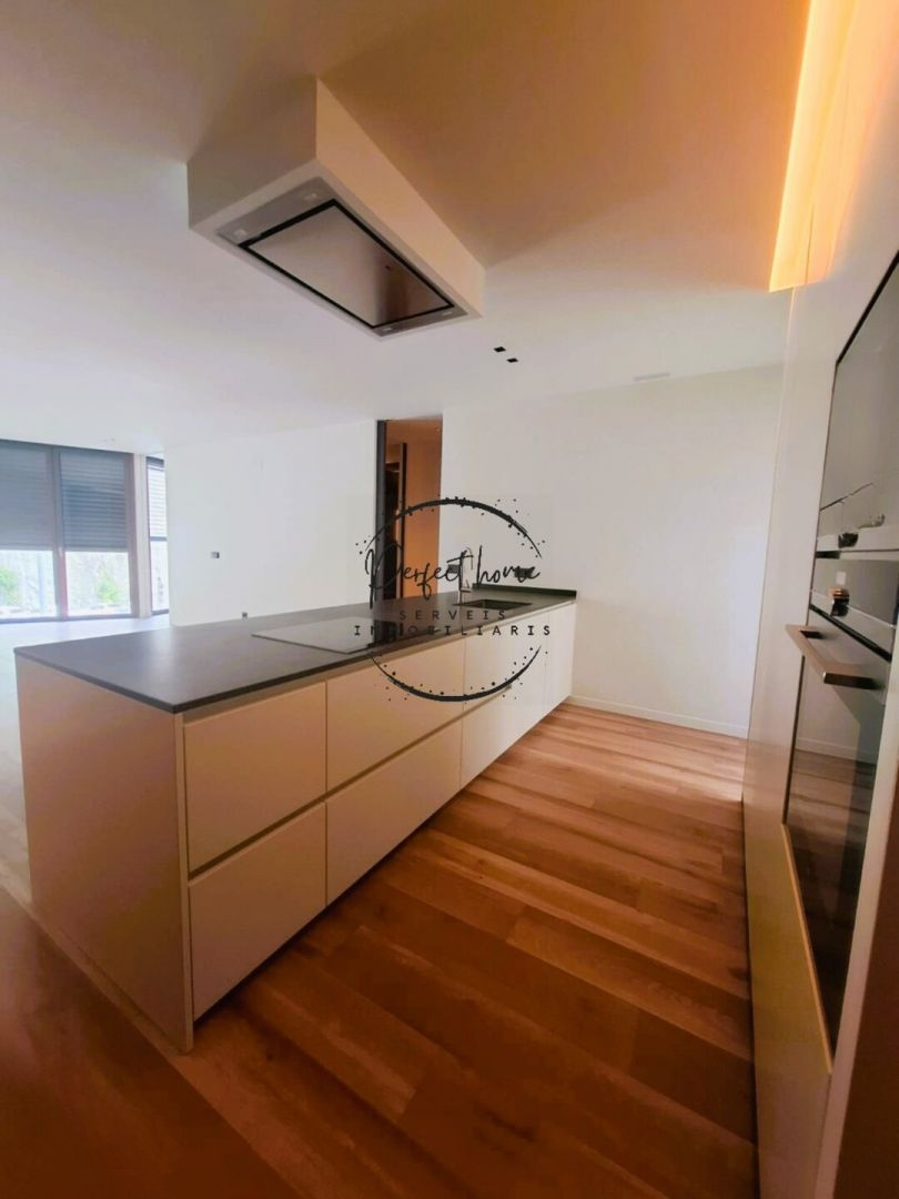 Квартира в Андорра-ла-Велье, Андорра, 91 м² - фото 13