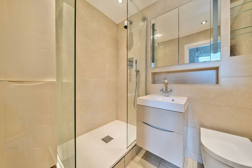 Квартира в Лондоне, Великобритания, 31 м² - фото 13