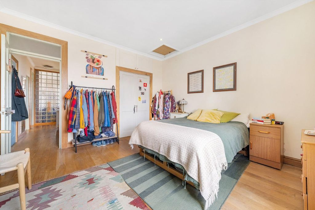 Квартира в Лондоне, Великобритания, 60 м² - фото 13