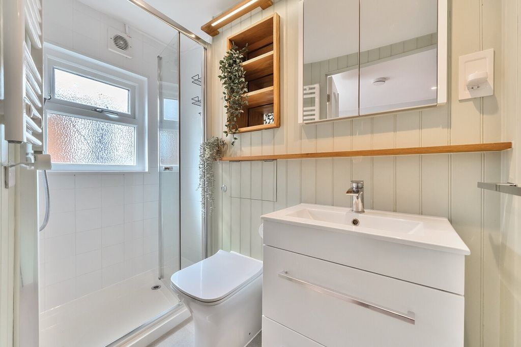 Квартира в Лондоне, Великобритания, 46 м² - фото 13