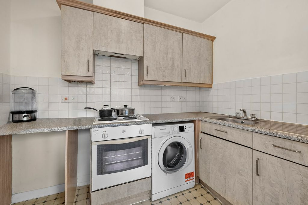Квартира в Лондоне, Великобритания, 56 м² - фото 14