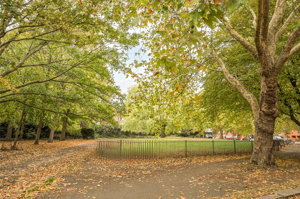 Квартира в Лондоне, Великобритания, 52 м² - фото 14