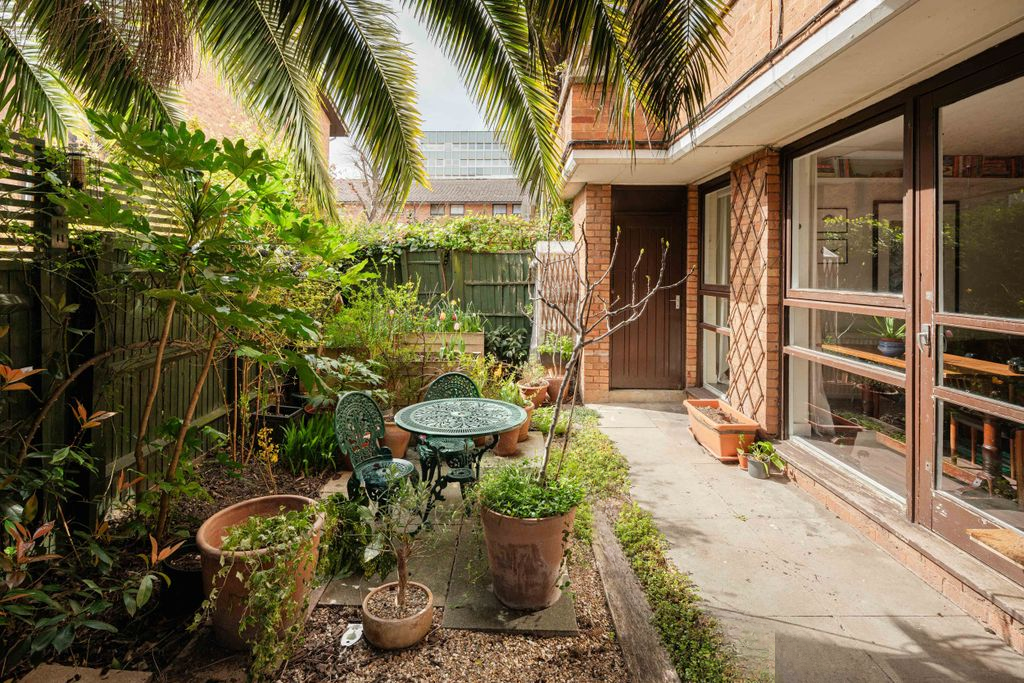 Квартира в Лондоне, Великобритания, 48 м² - фото 15