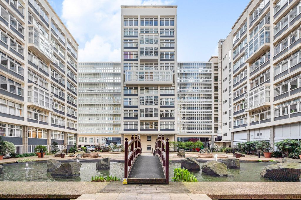 Квартира в Лондоне, Великобритания, 56 м² - фото 15