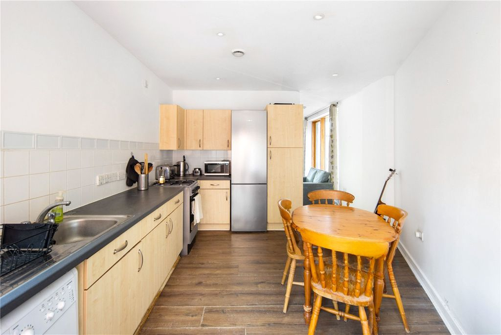 Квартира в Лондоне, Великобритания, 56 м² - фото 16