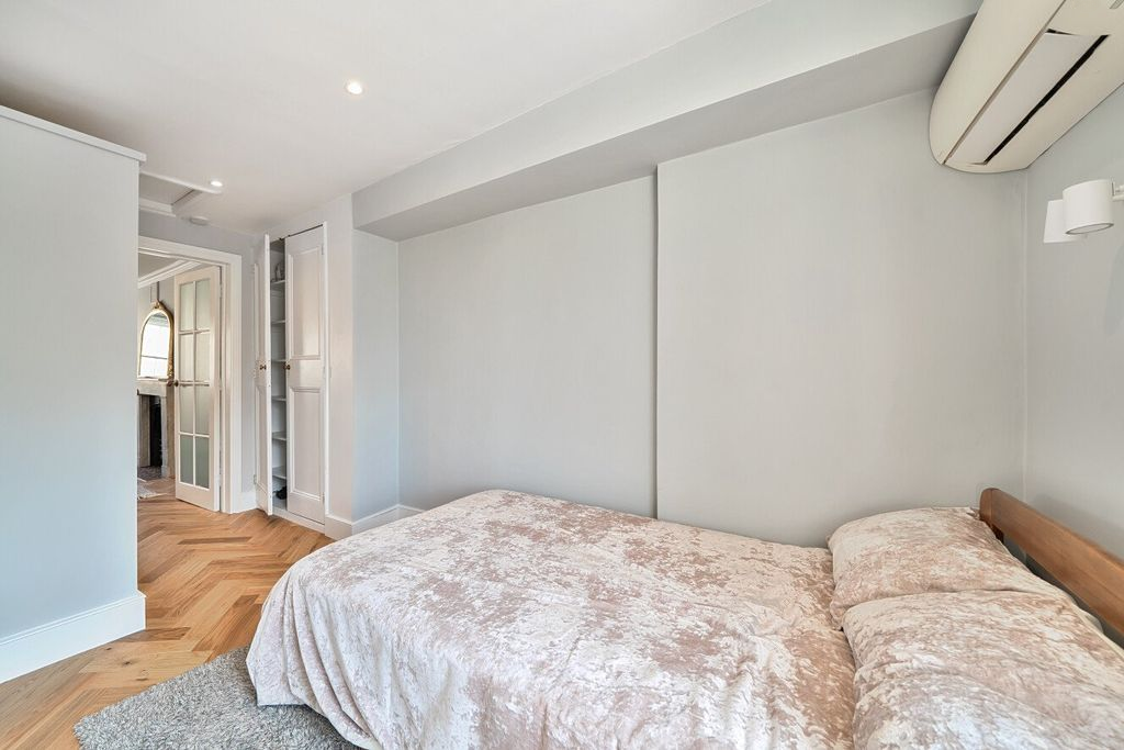 Квартира в Лондоне, Великобритания, 46 м² - фото 17