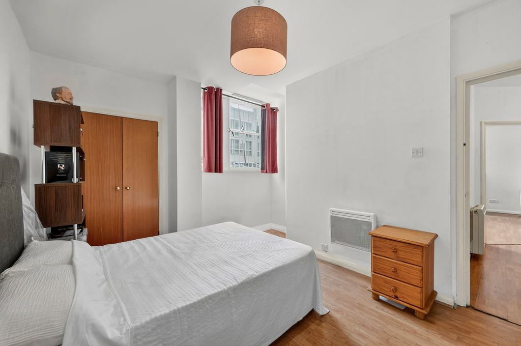 Квартира в Лондоне, Великобритания, 56 м² - фото 18