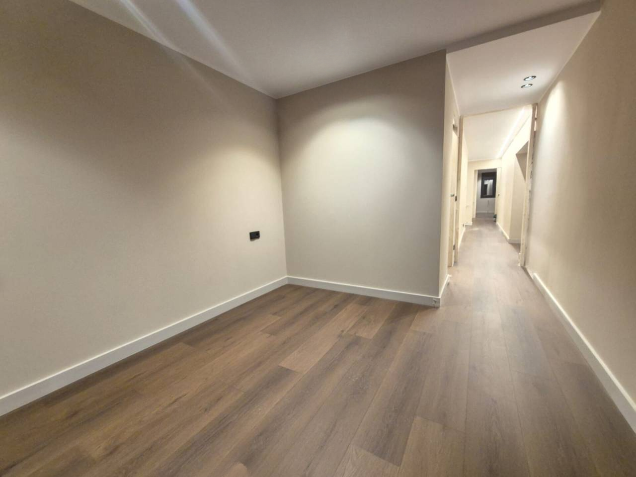 Квартира в Эскальдесе, Андорра, 152 м² - фото 19