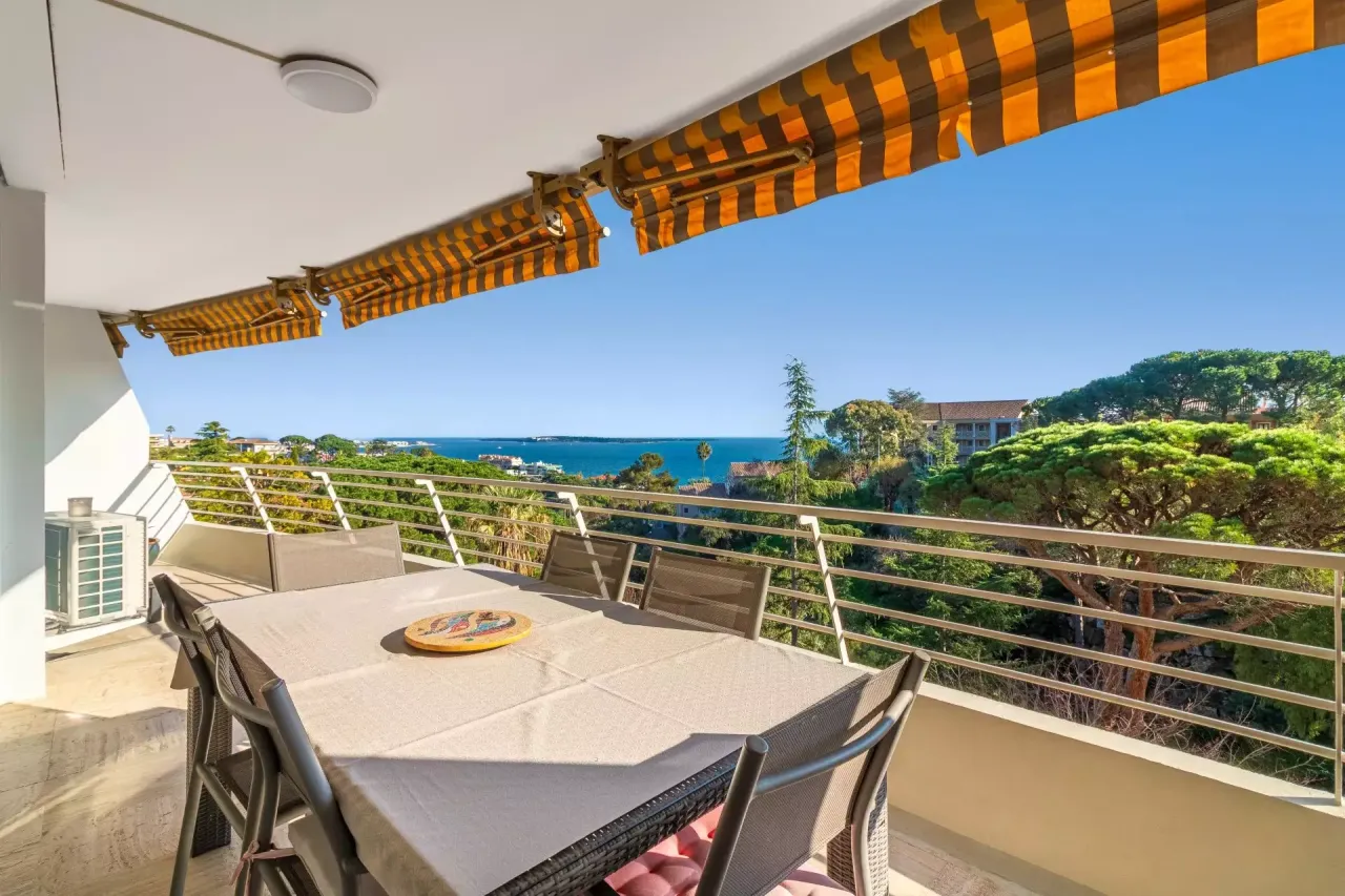 Апартаменты в Каннах, Франция, 97 м² - фото 2