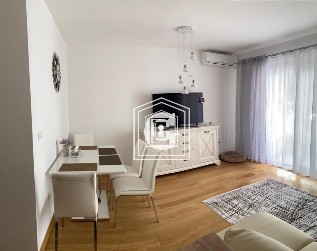 Апартаменты в Рафаиловичах, Черногория, 76 м² - фото 1