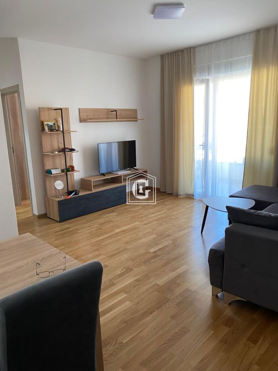 Апартаменты в Бечичи, Черногория, 48 м² - фото 1