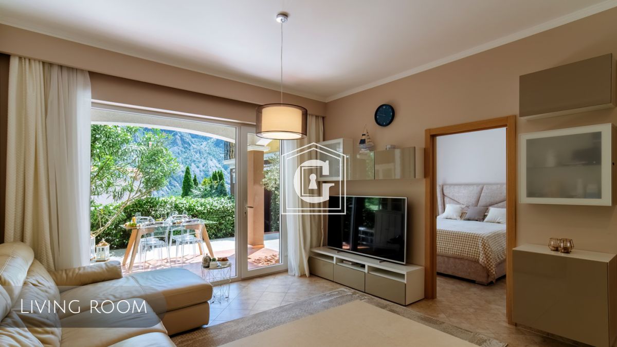 Апартаменты в Которе, Черногория, 63 м² - фото 1