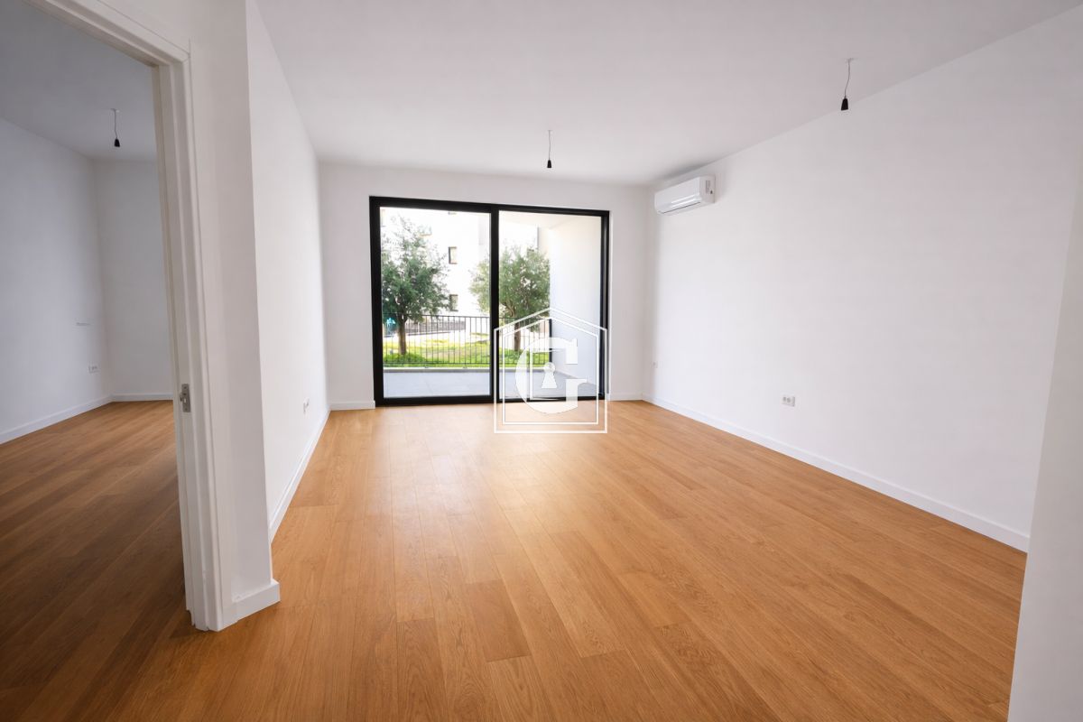 Апартаменты в Бечичи, Черногория, 59 м² - фото 1