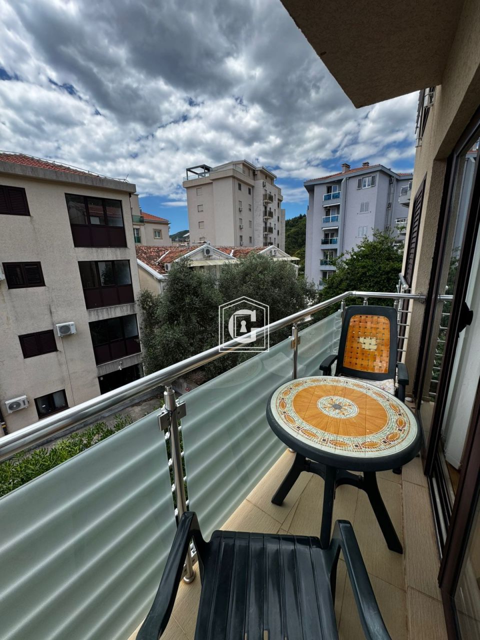 Апартаменты в Бечичи, Черногория, 40 м² - фото 1