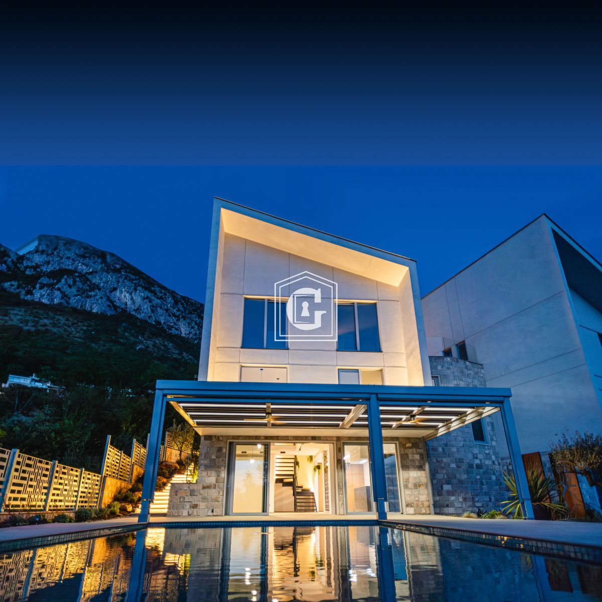 Вилла в Режевичах, Черногория, 230 м² - фото 1