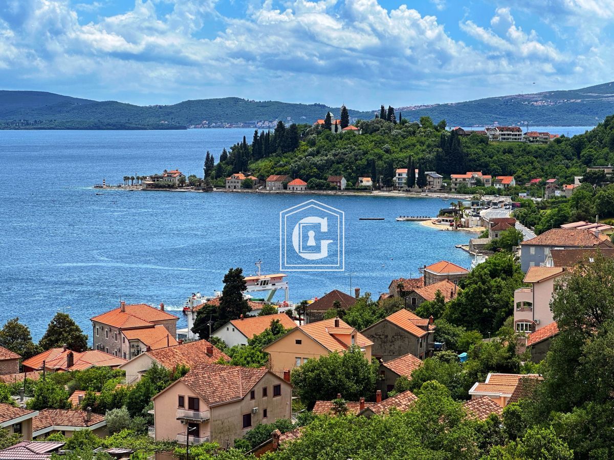 Апартаменты в Каменари, Черногория, 52 м² - фото 2