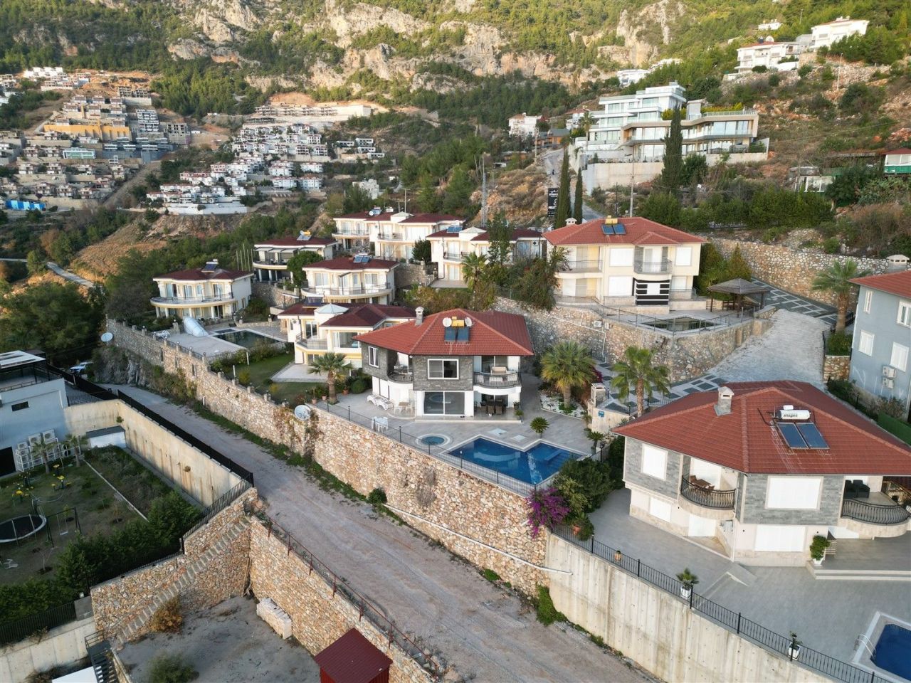 Вилла в Алании, Турция, 300 м² - фото 6