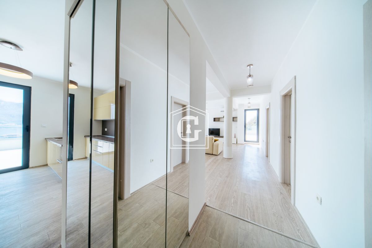 Апартаменты в Бечичи, Черногория, 233 м² - фото 2