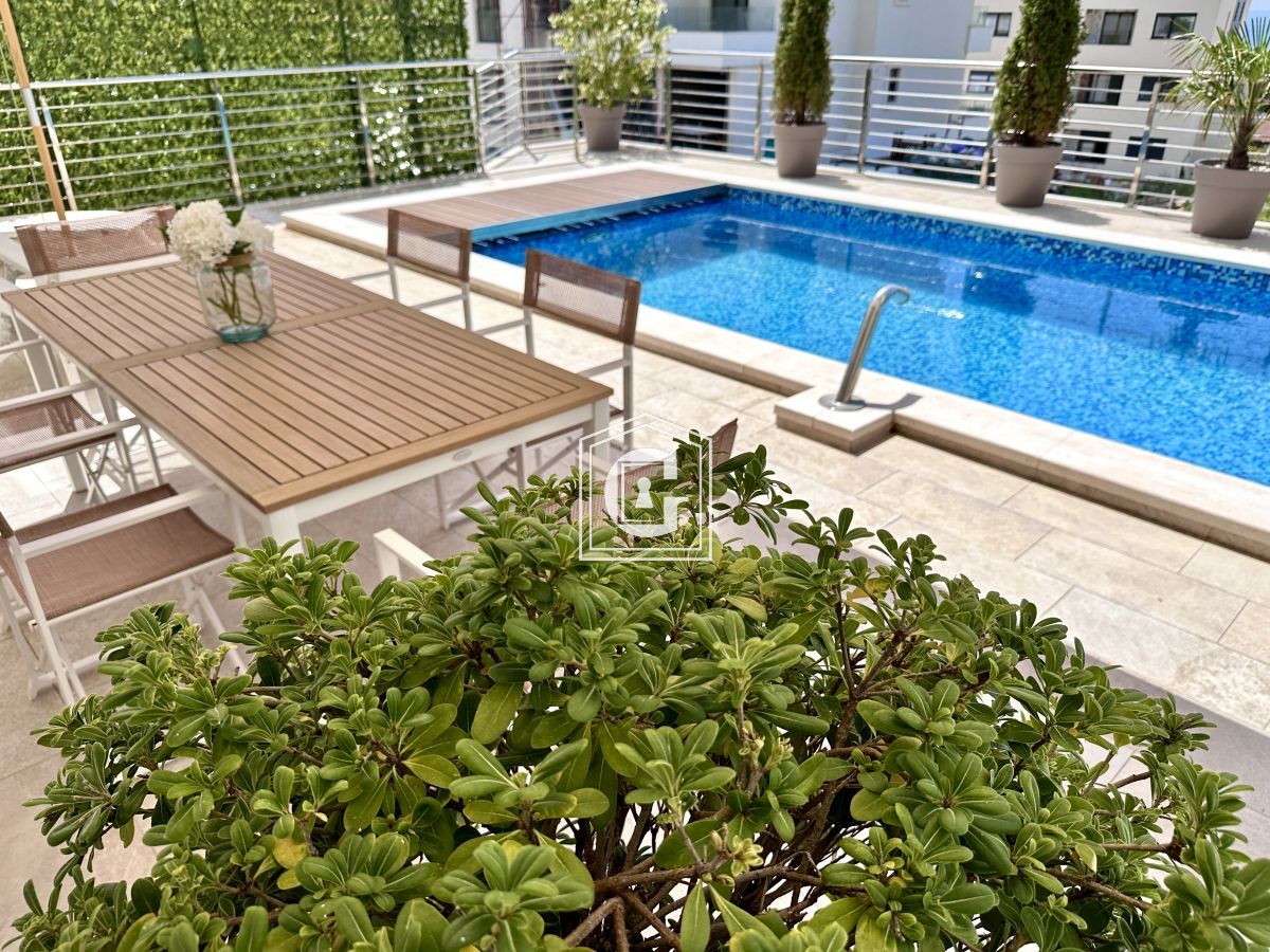 Вилла в Бечичи, Черногория, 400 м² - фото 2