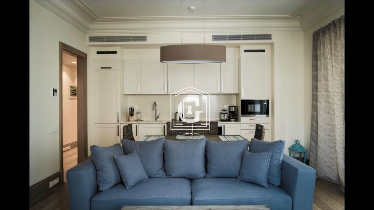 Апартаменты в Тивате, Черногория, 111 м² - фото 2