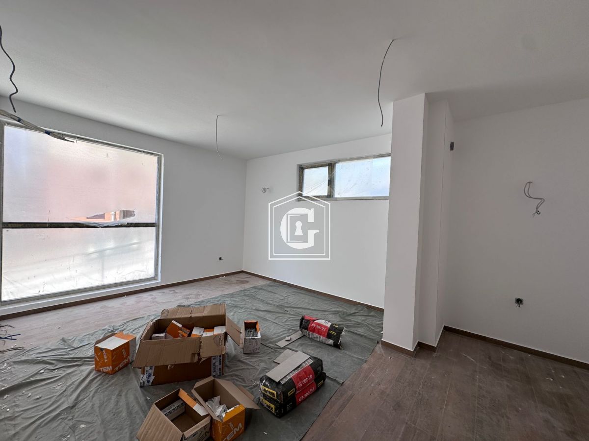 Апартаменты в Бечичи, Черногория, 60 м² - фото 2