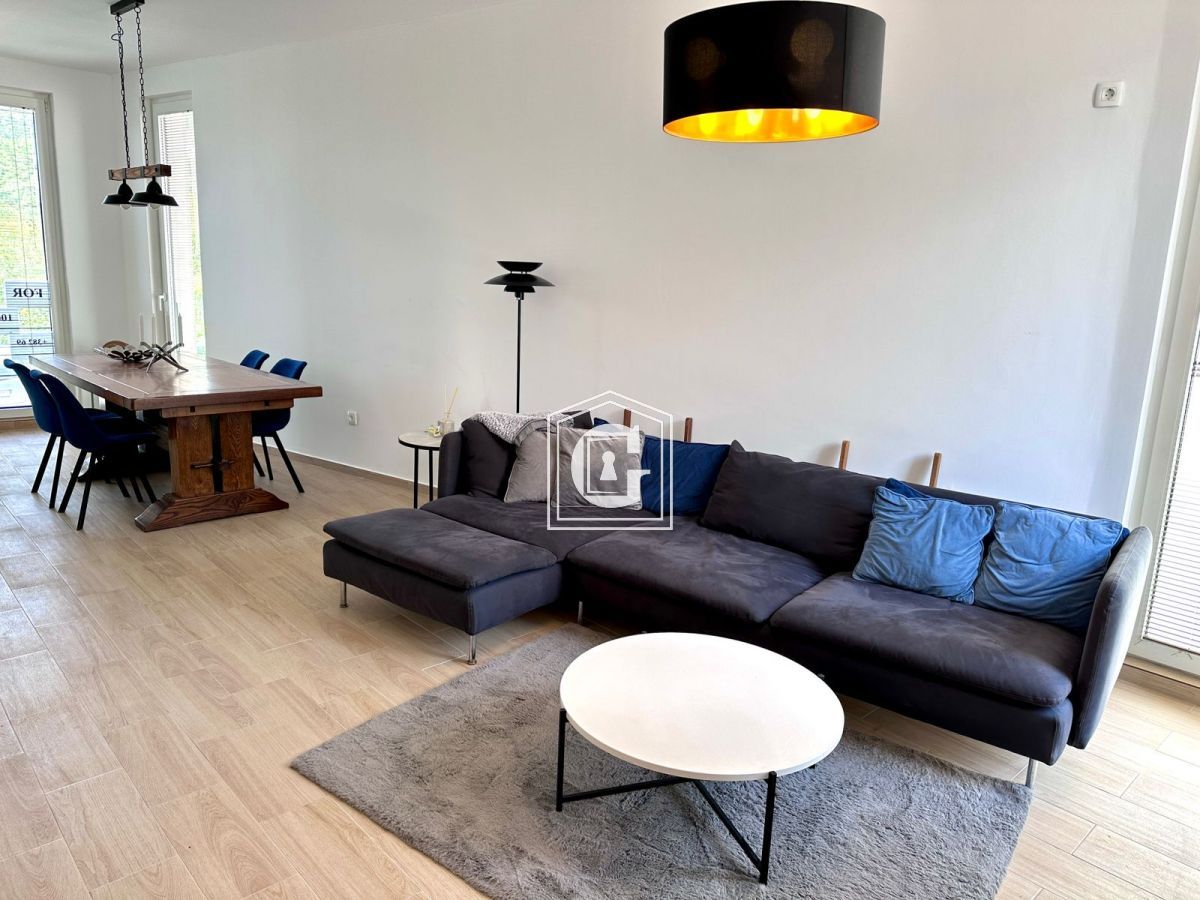 Апартаменты в Бечичи, Черногория, 103 м² - фото 2