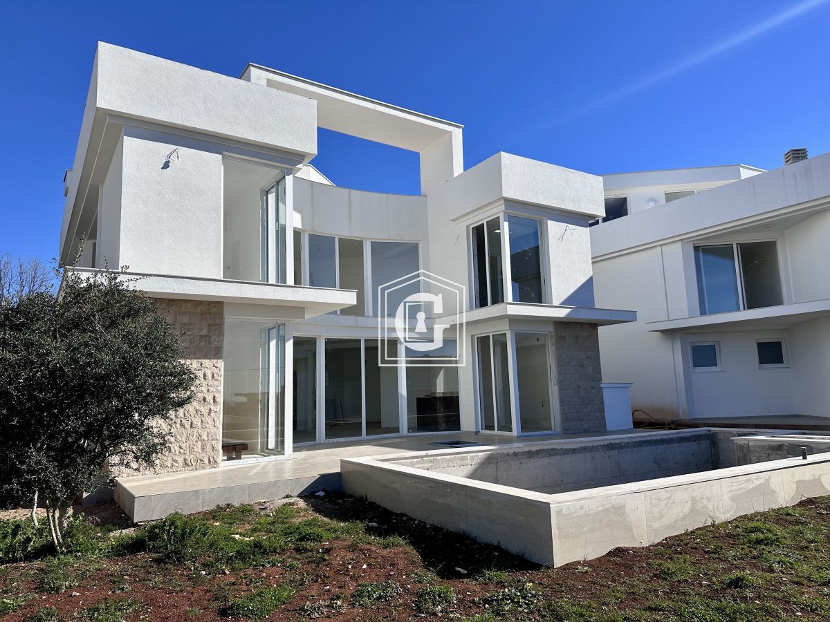 Вилла в Кримовице, Черногория, 467 м² - фото 2