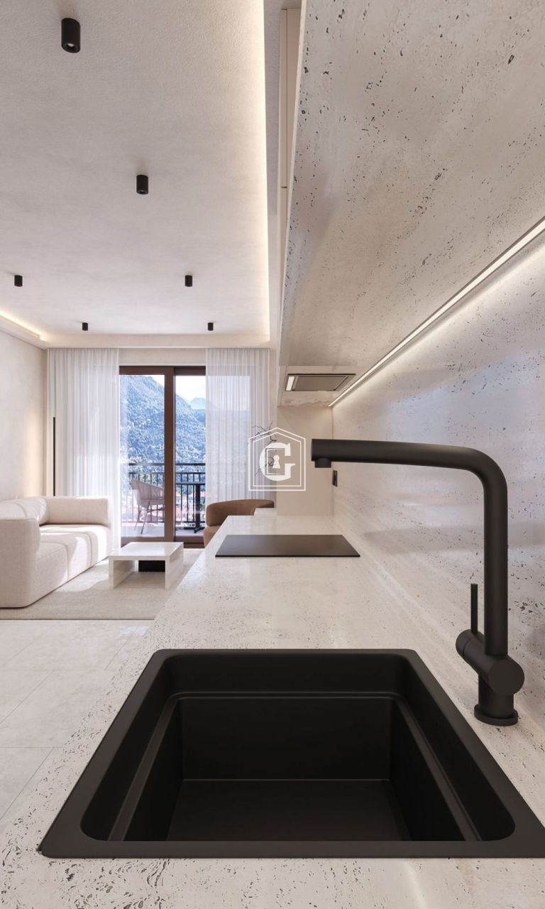 Апартаменты в Тивате, Черногория, 33 м² - фото 2