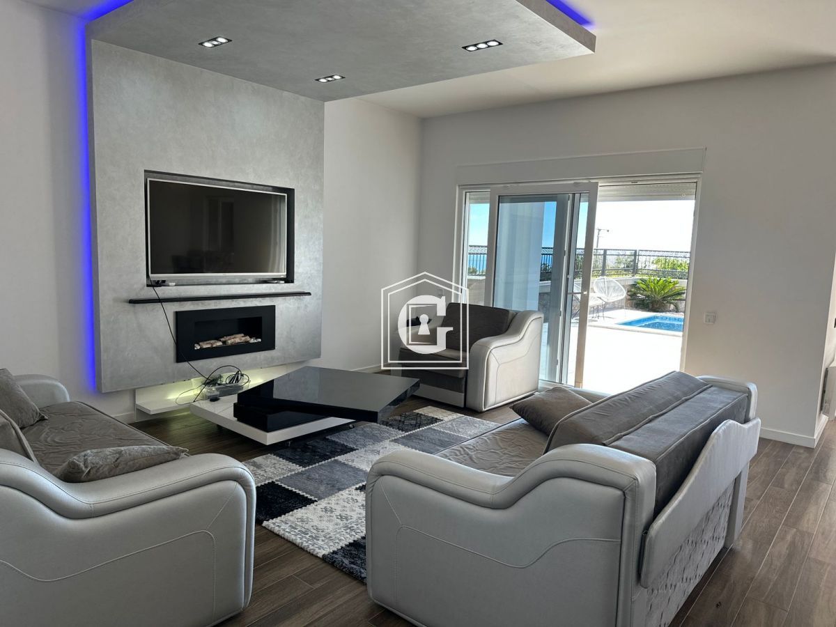 Вилла в Кримовице, Черногория, 98 м² - фото 2