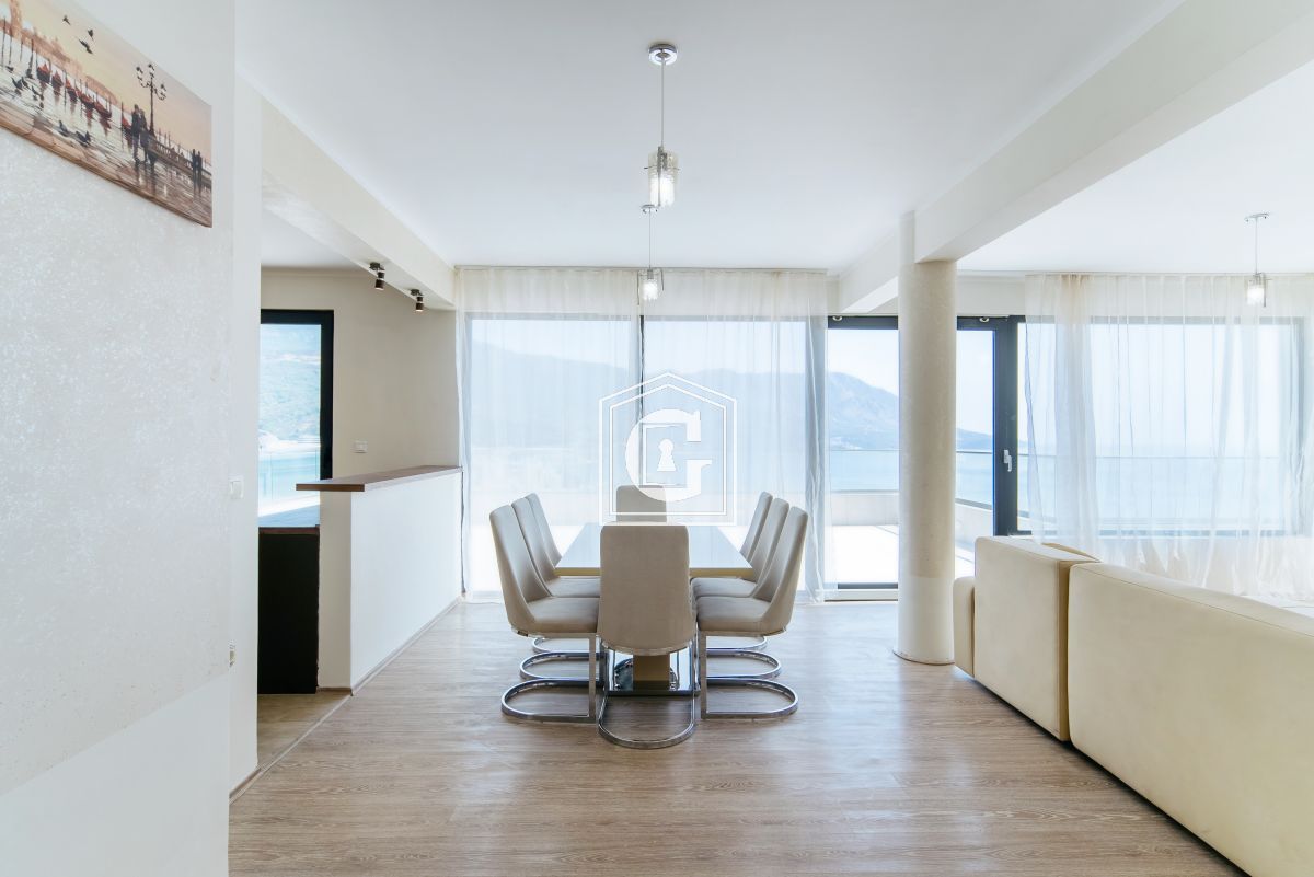 Апартаменты в Бечичи, Черногория, 233 м² - фото 3