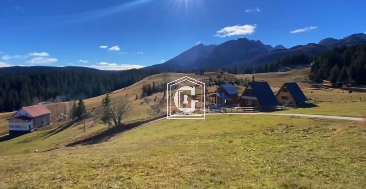 Земля в Жабляке, Черногория, 500 м² - фото 3