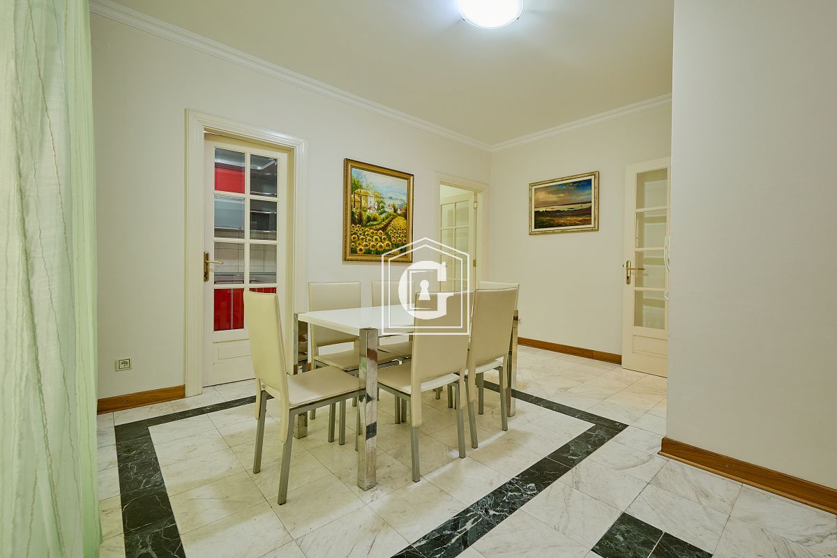 Апартаменты в Святом Стефане, Черногория, 131 м² - фото 3