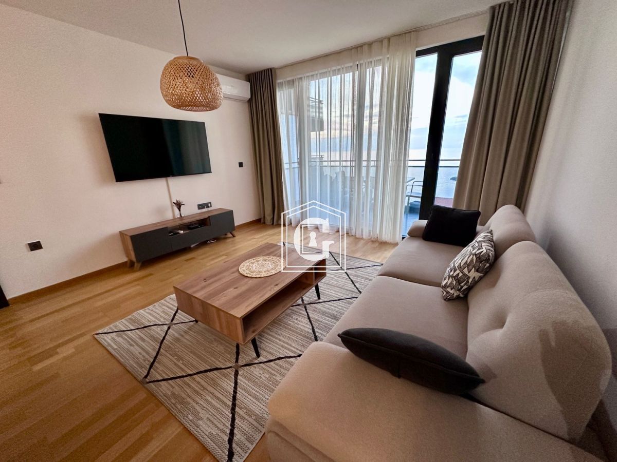 Апартаменты в Святом Стефане, Черногория, 67 м² - фото 3