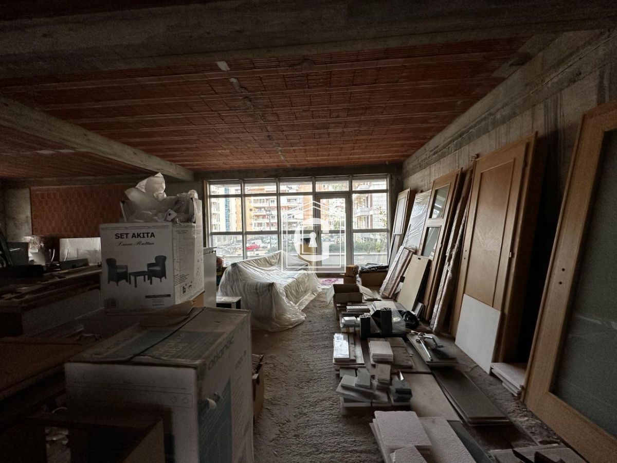 Коммерческая недвижимость в Будве, Черногория, 211 м² - фото 3