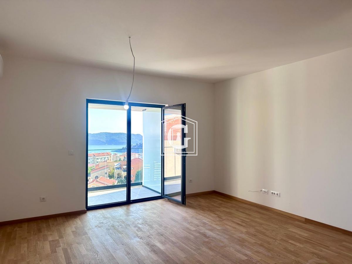 Апартаменты в Бечичи, Черногория, 56 м² - фото 3