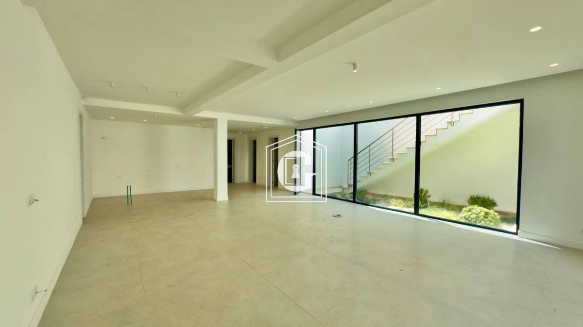 Вилла в Крашичах, Черногория, 350 м² - фото 3