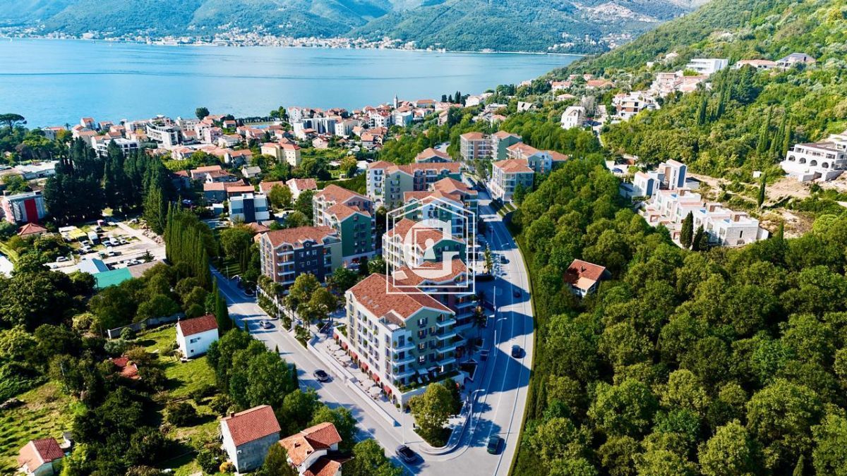 Апартаменты в Тивате, Черногория, 51 м² - фото 3