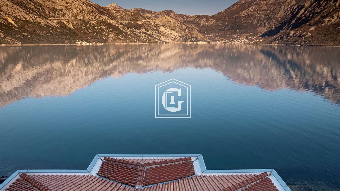 Вилла в Которе, Черногория, 572 м² - фото 4