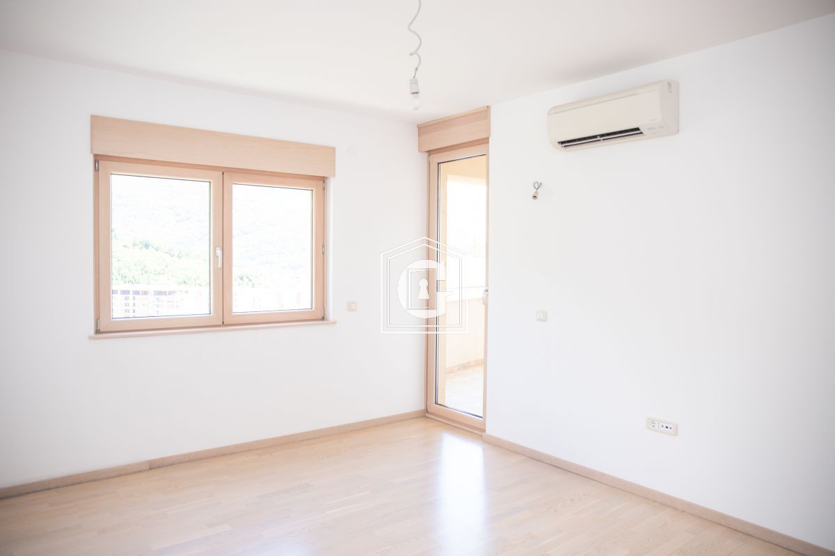 Апартаменты в Бечичи, Черногория, 105 м² - фото 4