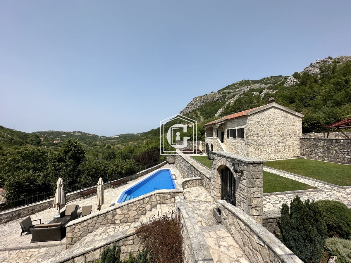 Вилла в Будве, Черногория, 180 м² - фото 4