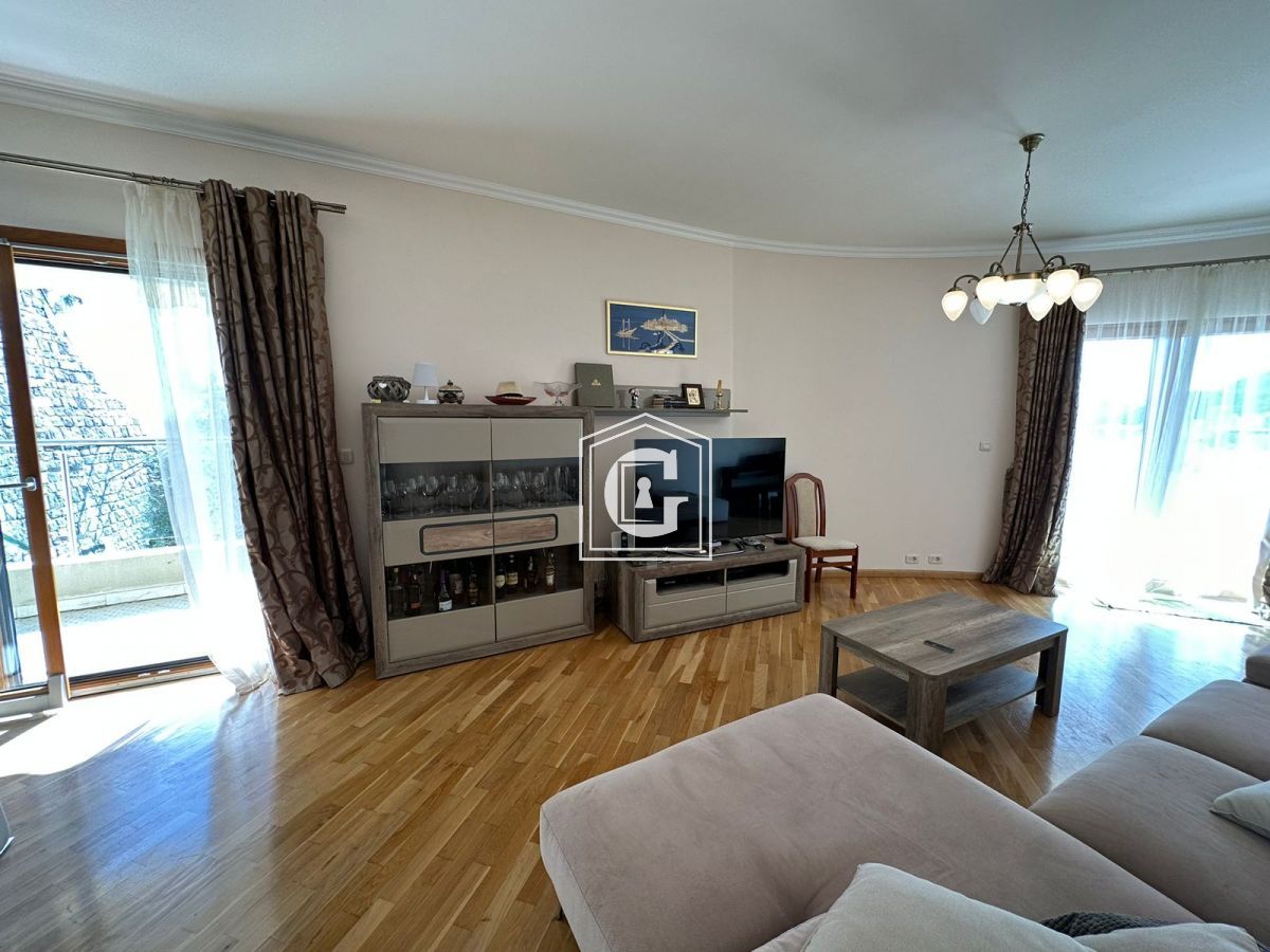 Апартаменты в Рафаиловичах, Черногория, 221 м² - фото 4