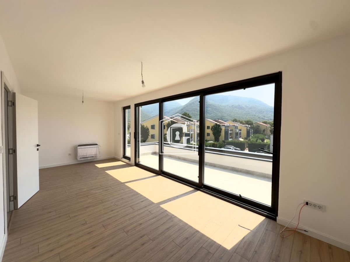 Поместье в Ластве, Черногория, 135 м² - фото 4